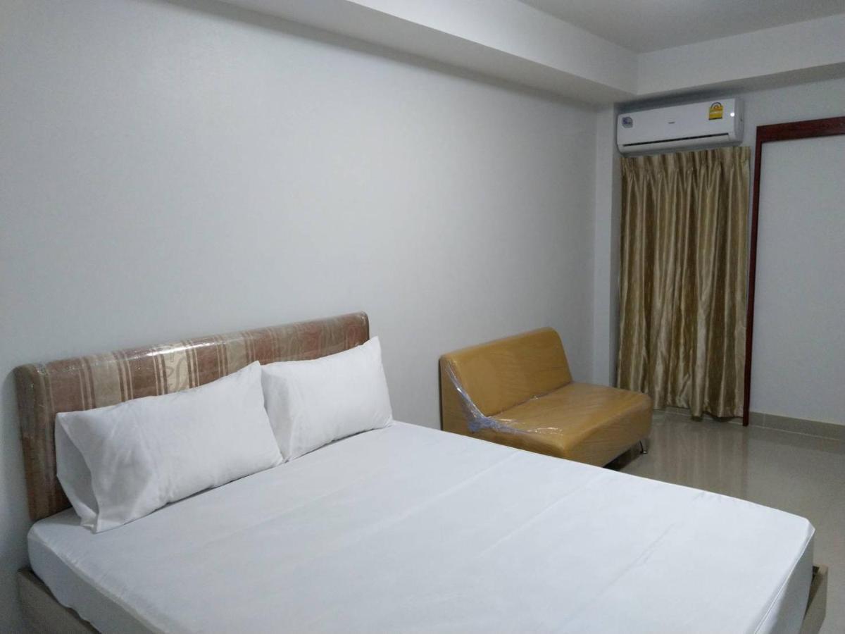 Roseate Bangkok Hotel Екстериор снимка